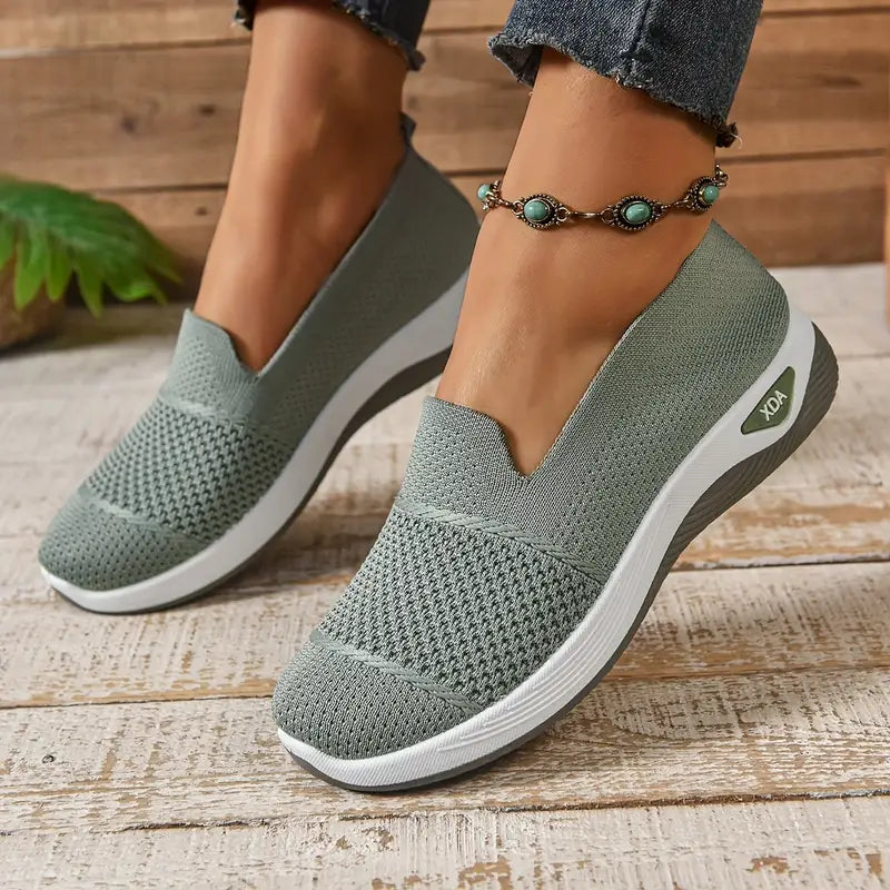 SkechSteps™ | Orthopaedic walking shoes with arch support