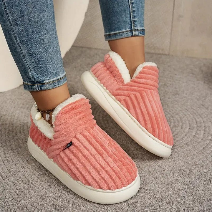 Ellis | Cosy unisex slippers