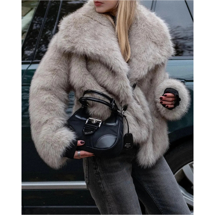 Bruna™ - Fur coat