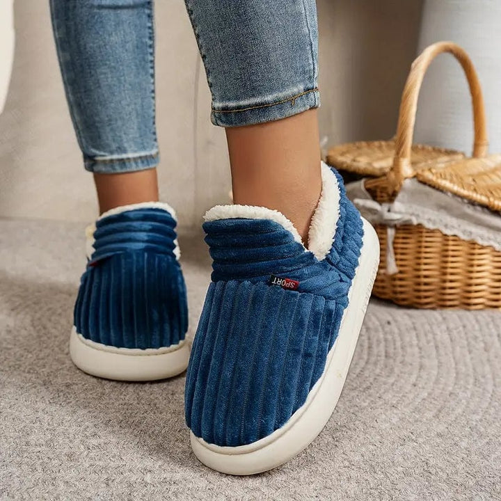 Ellis | Cosy unisex slippers